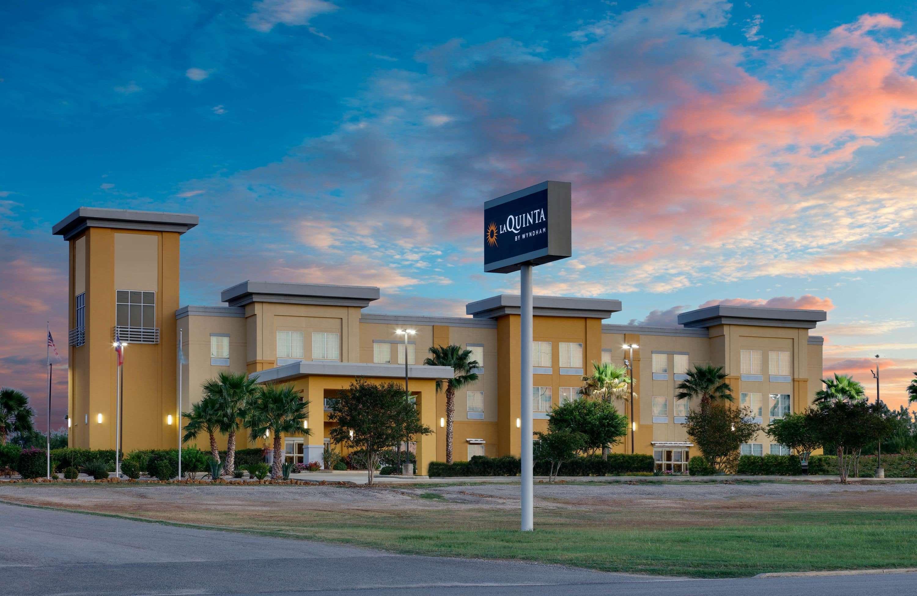 La Quinta By Wyndham Jourdanton - Pleasanton Hotel Kültér fotó